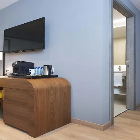 Lima - Adults Recommended Hotell 4*